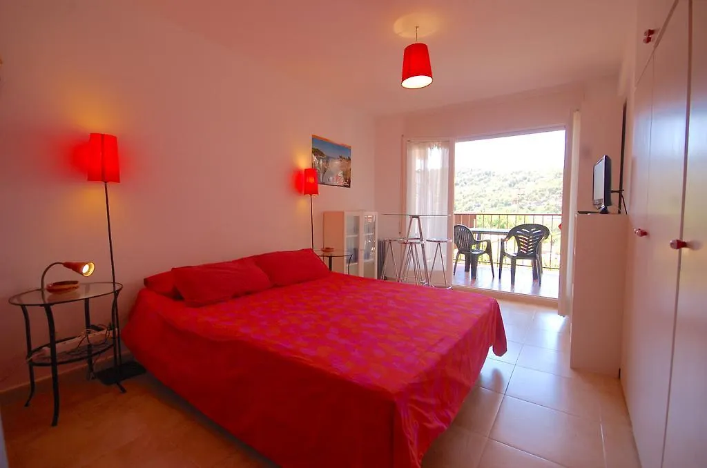 Lets Holidays Apartments Sa Coma Tossa de Mar