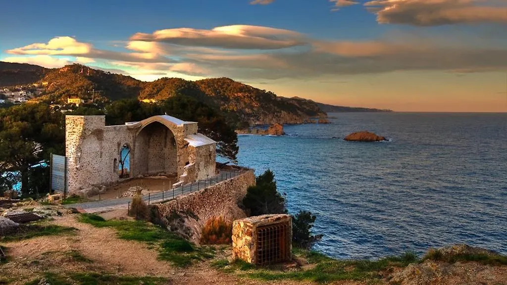Lets Holidays Apartments Sa Coma Tossa de Mar Espagne